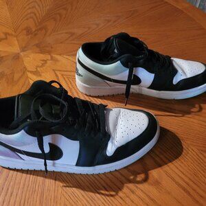 Air Jordan 1 Low SE Tie Dye 2022 Size 9.5 Mens